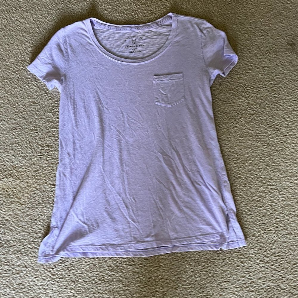 Women's Aeropostale Lavender Light Purple T-shirt with front pocket
